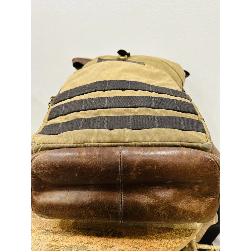 Distressed Fossil Defender Canvas & Leather roll-top backpack Rucksack Tan Brown
